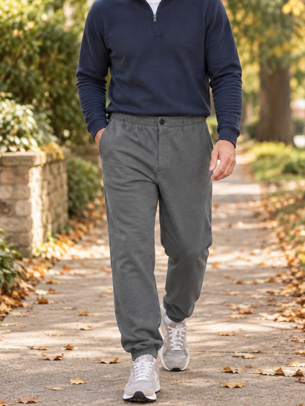 L.L.Bean Men’s Charcoal Gray Fleece Sweatpants Joggers Zip Pockets
